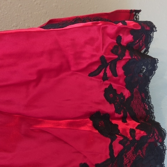 Victoria's Secret Red Mini Silk Slip Dress Nightgown Vintage 2001 Lace Y2k - Picture 4 of 15